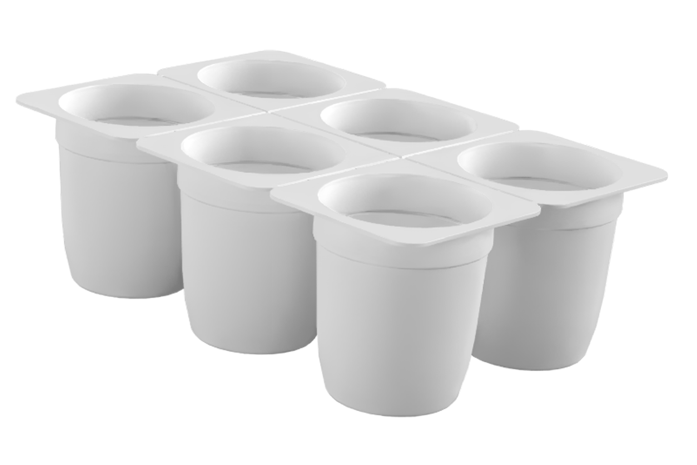 Weisser Multipack-Becher aus Kunststoff mit sechs verbundenen Einzelportionen – ideal für Joghurt, Pudding oder Desserts, vollständig recyclingfähig und effizient stapelbar.