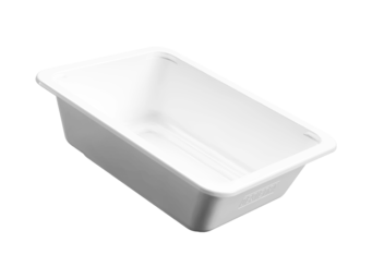 Weisse Kunststoffschale von säntis packaging – formstabile, hygienische und recyclingfähige Tiefziehverpackung für Lebensmittel oder Fertiggerichte.